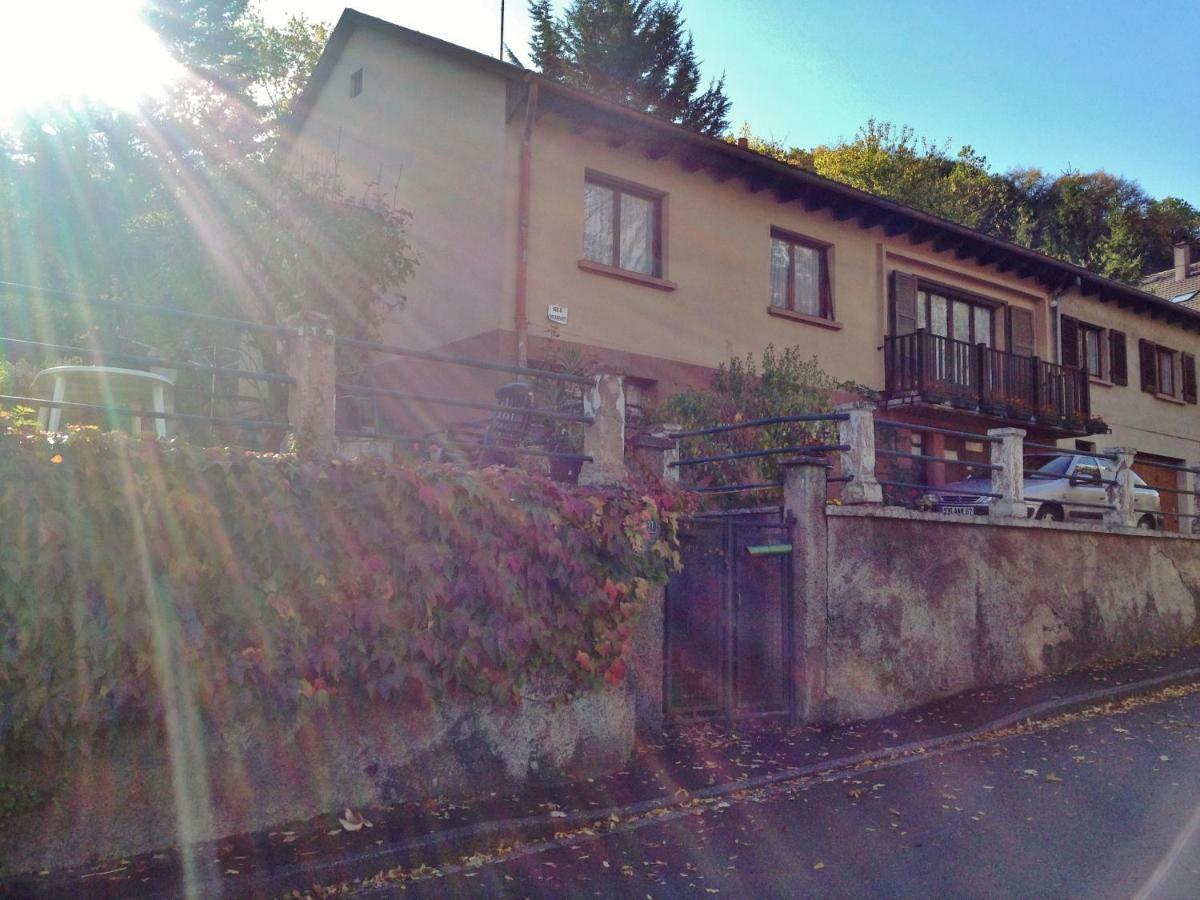Chambres D'Hotes Et Gite Chez Martine Barr Εξωτερικό φωτογραφία